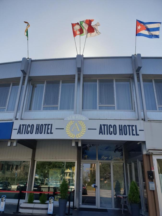 Atico Hotel Desenzano del Garda Exterior foto