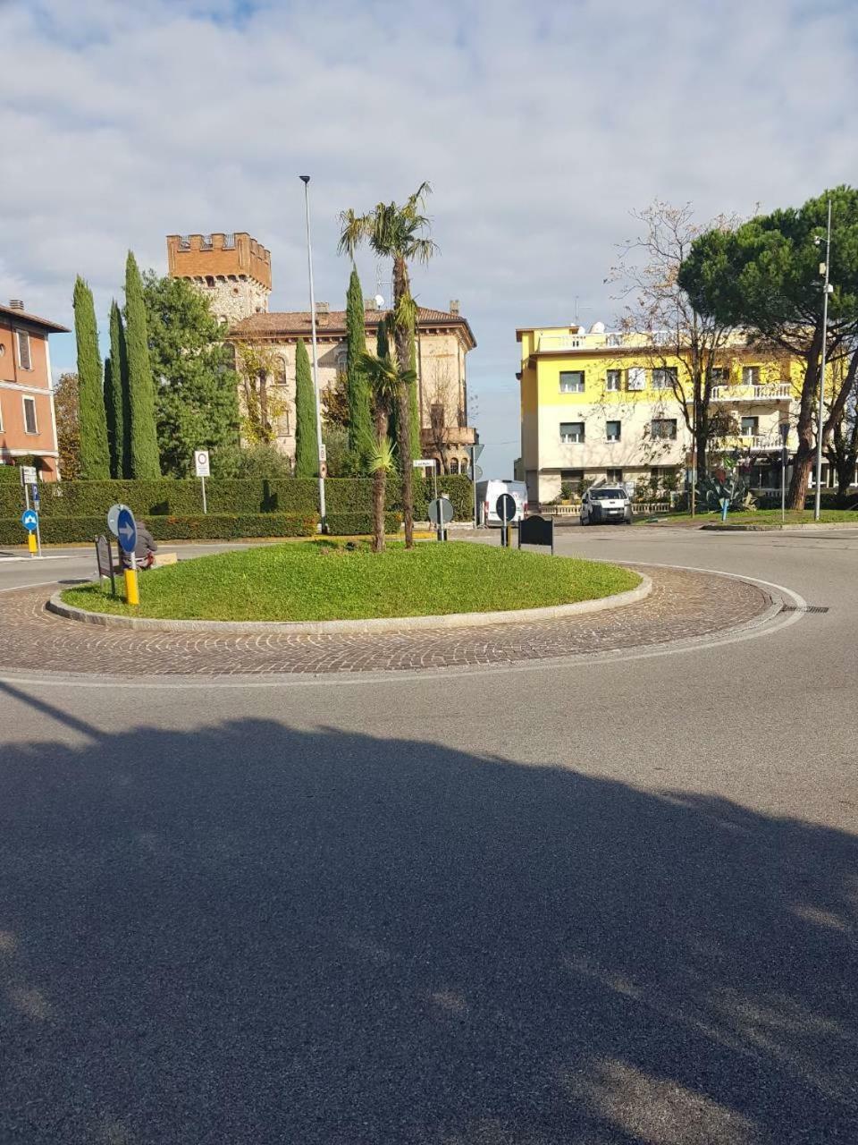 Atico Hotel Desenzano del Garda Exterior foto